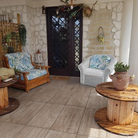Bed and Breakfast Mari En Castel Volturno Exterior foto