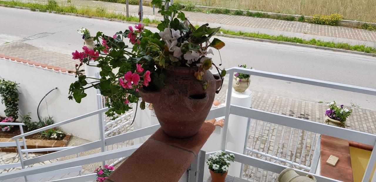 Bed and Breakfast Mari En Castel Volturno Exterior foto