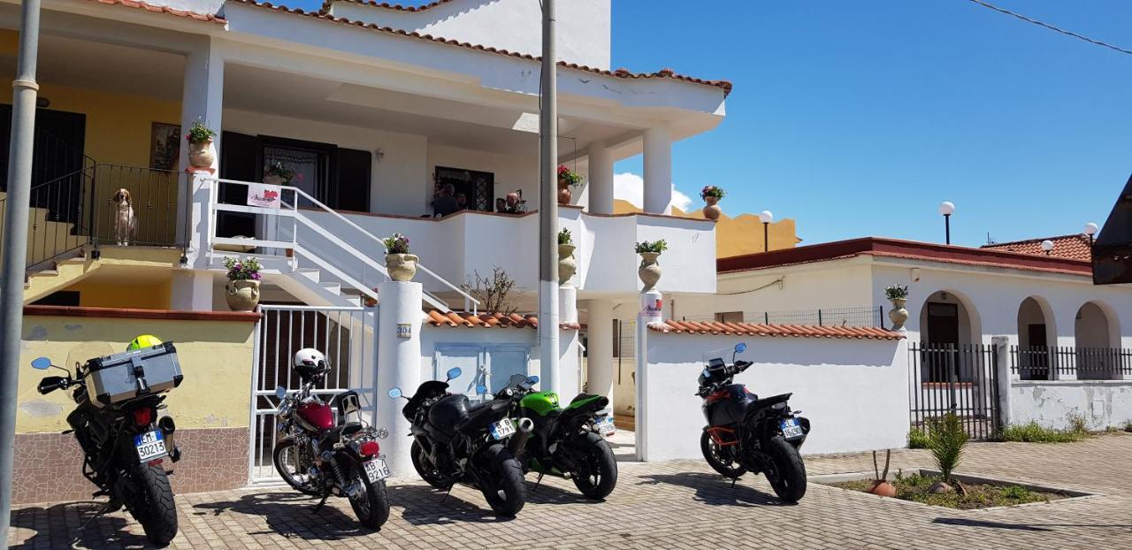 Bed and Breakfast Mari En Castel Volturno Exterior foto